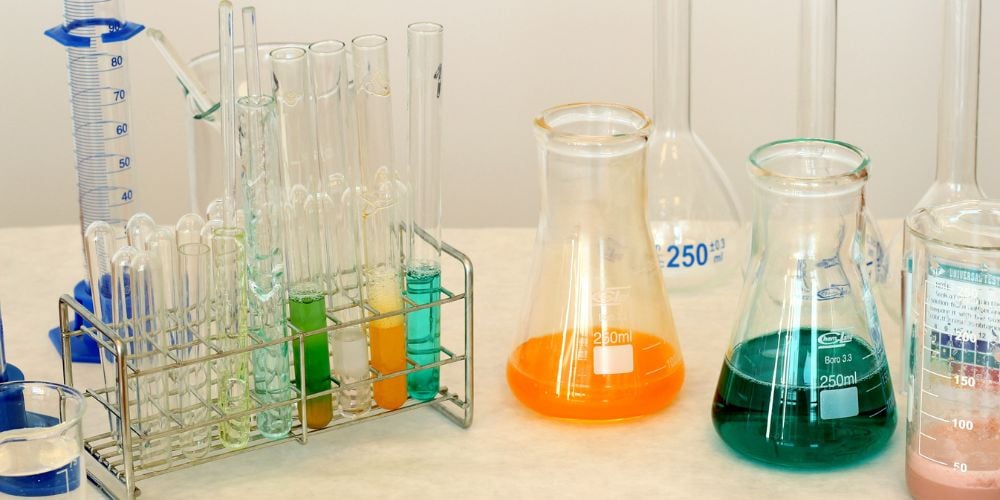 enlances-quimicos-quimica-experimento