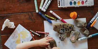 Montessori Schulen: Kosten, Konzept, Kritik & Erfahrungen
